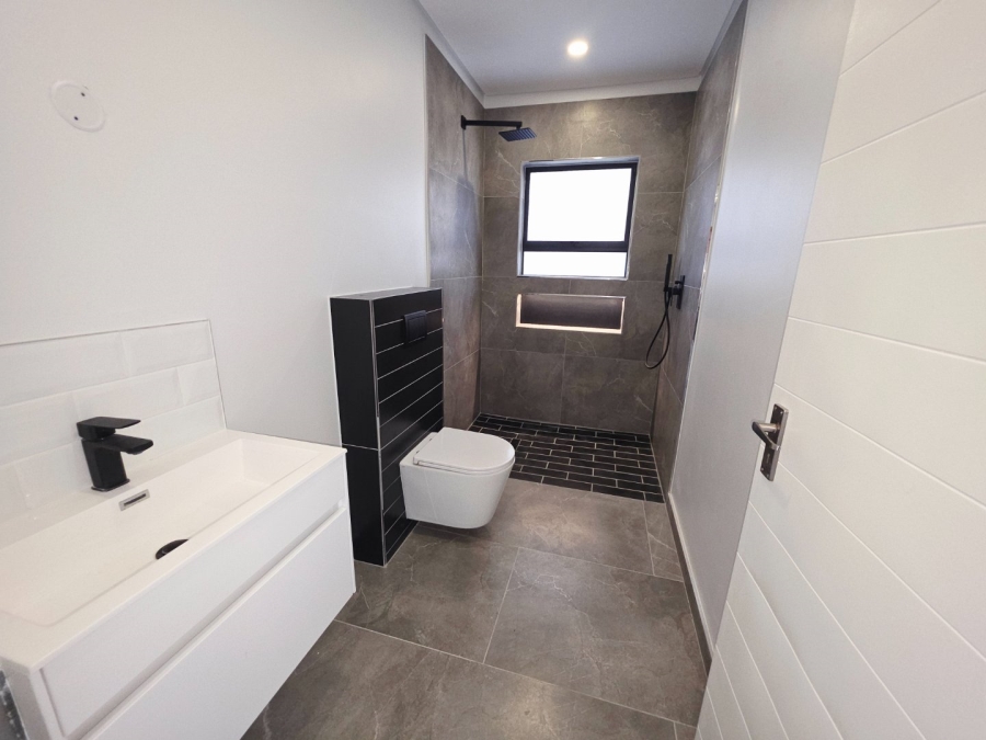 4 Bedroom Property for Sale in Sandown Western Cape